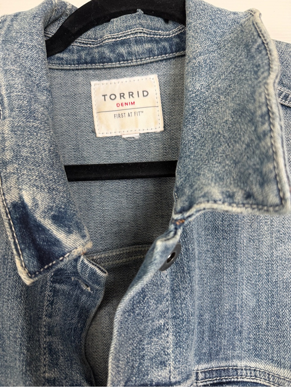 torrid Light Blue Denim Jacket - Picture 2 of 4